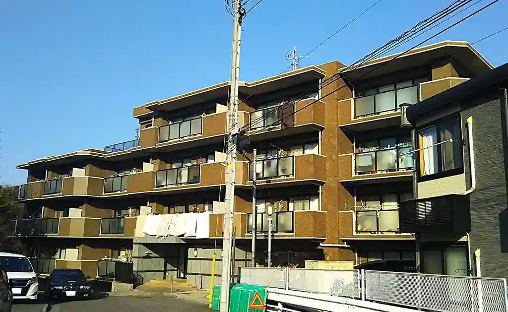 サングレイス鴨居の森 外観