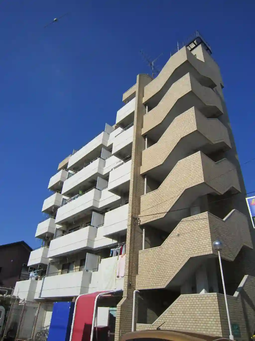 フラット竹の塚 外観