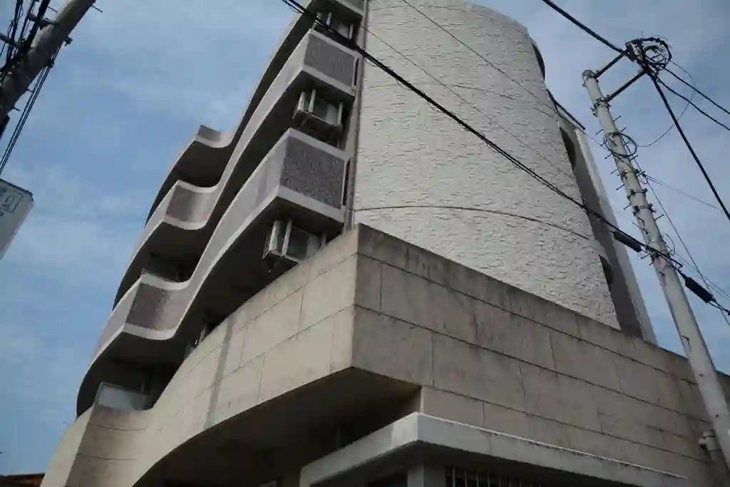 ルミナス大門 外観