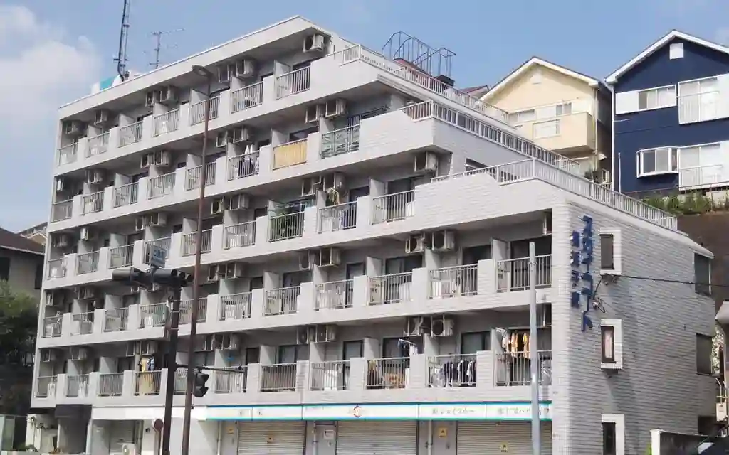 スカイコート横浜子安 外観