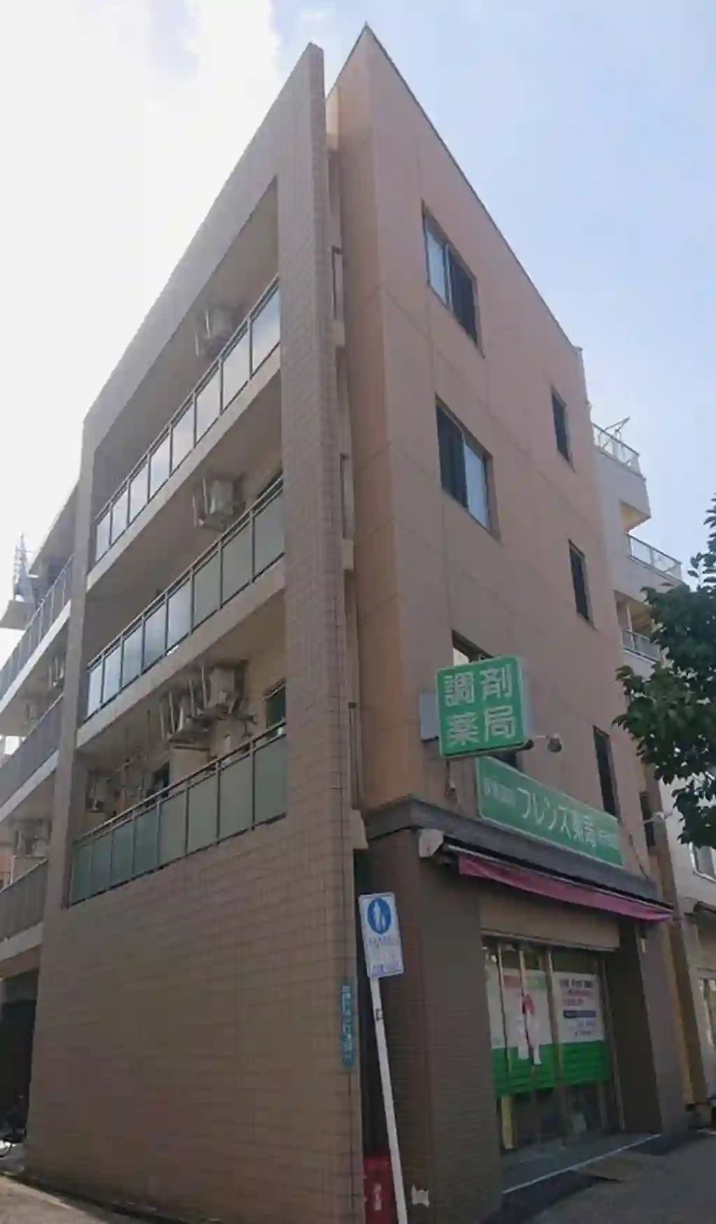 チェリスト石山 外観