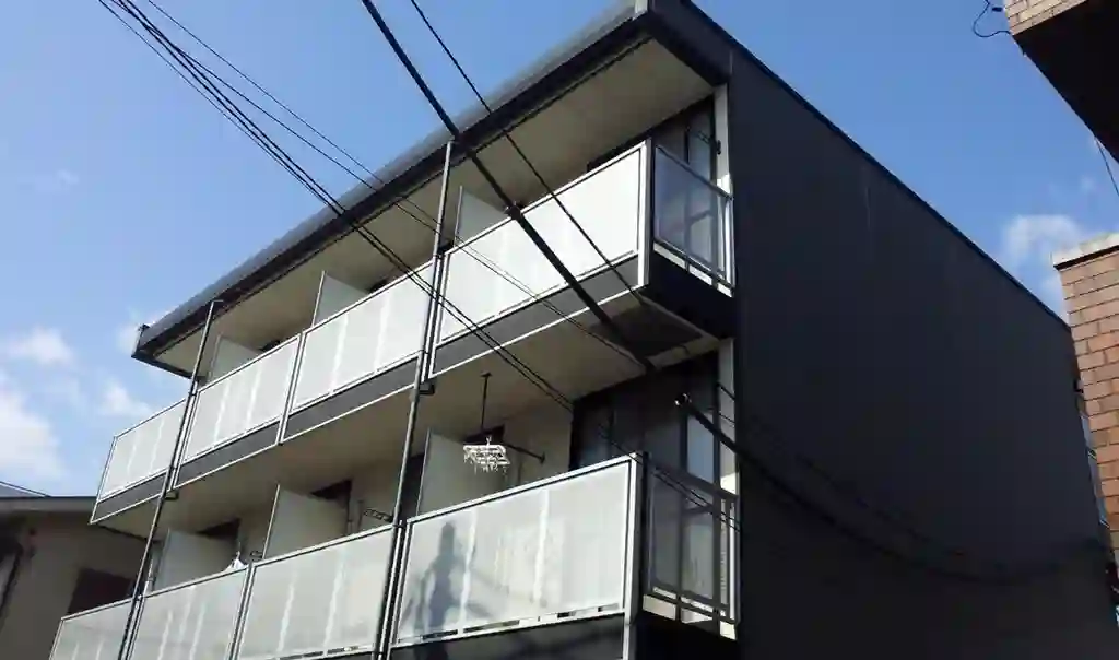 レオパレスシャンテ立川 外観
