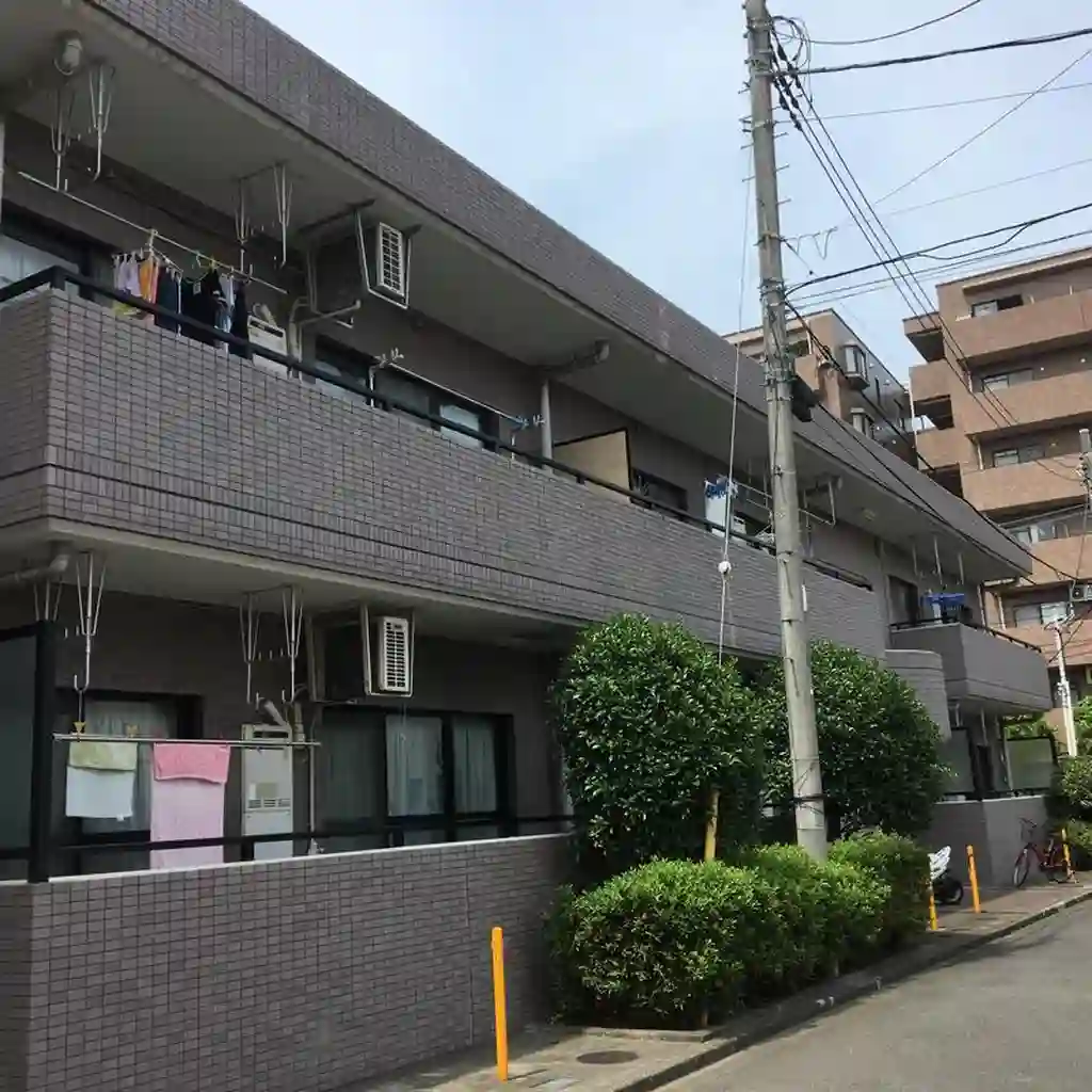 ヴィラ・アラモード 外観