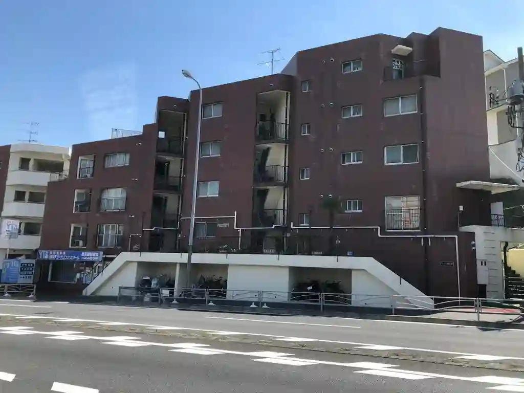 ワコー諏訪坂マンション 外観