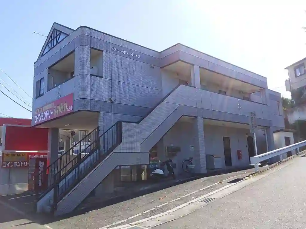 コーポルミナス 外観