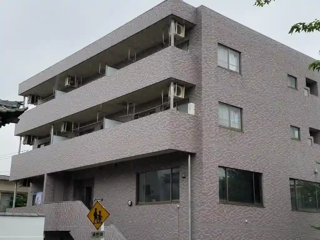 高栄プラザ洋光台 外観