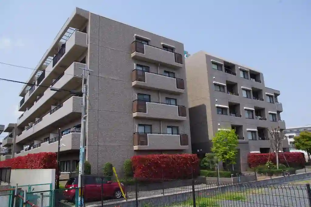 サーパス与野本町第2 外観