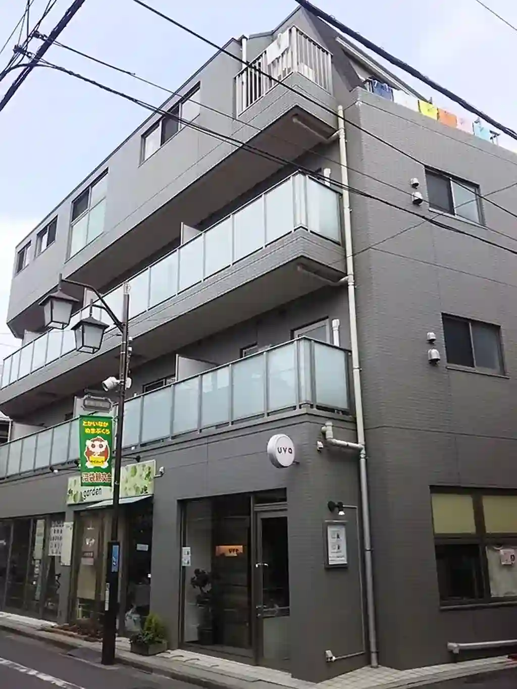 アヴィオ 外観