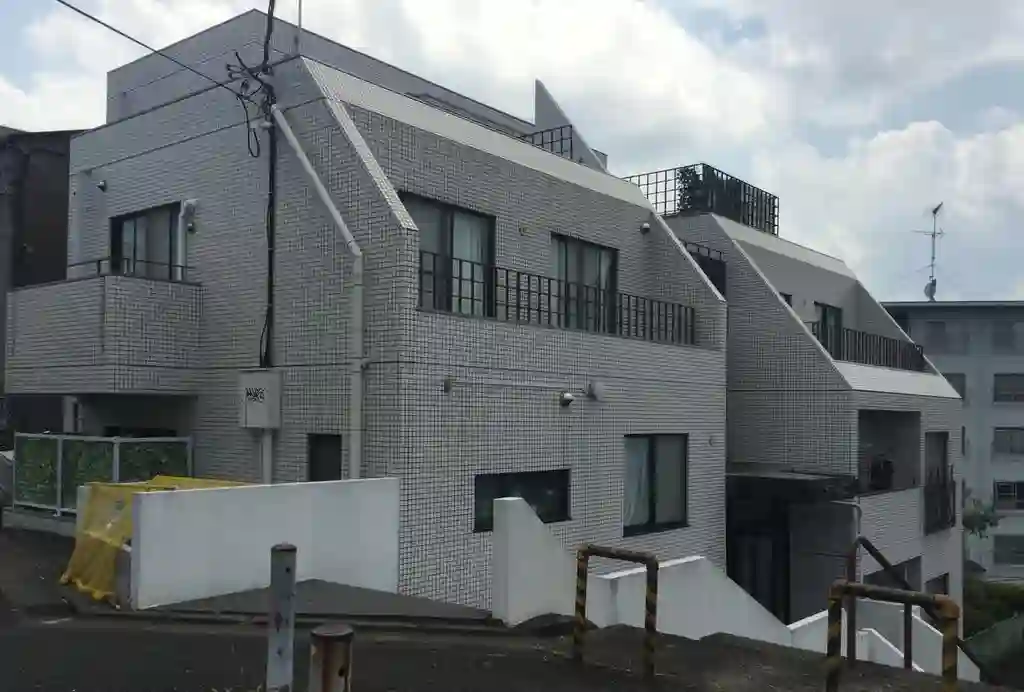 ヒルトップ三田 外観