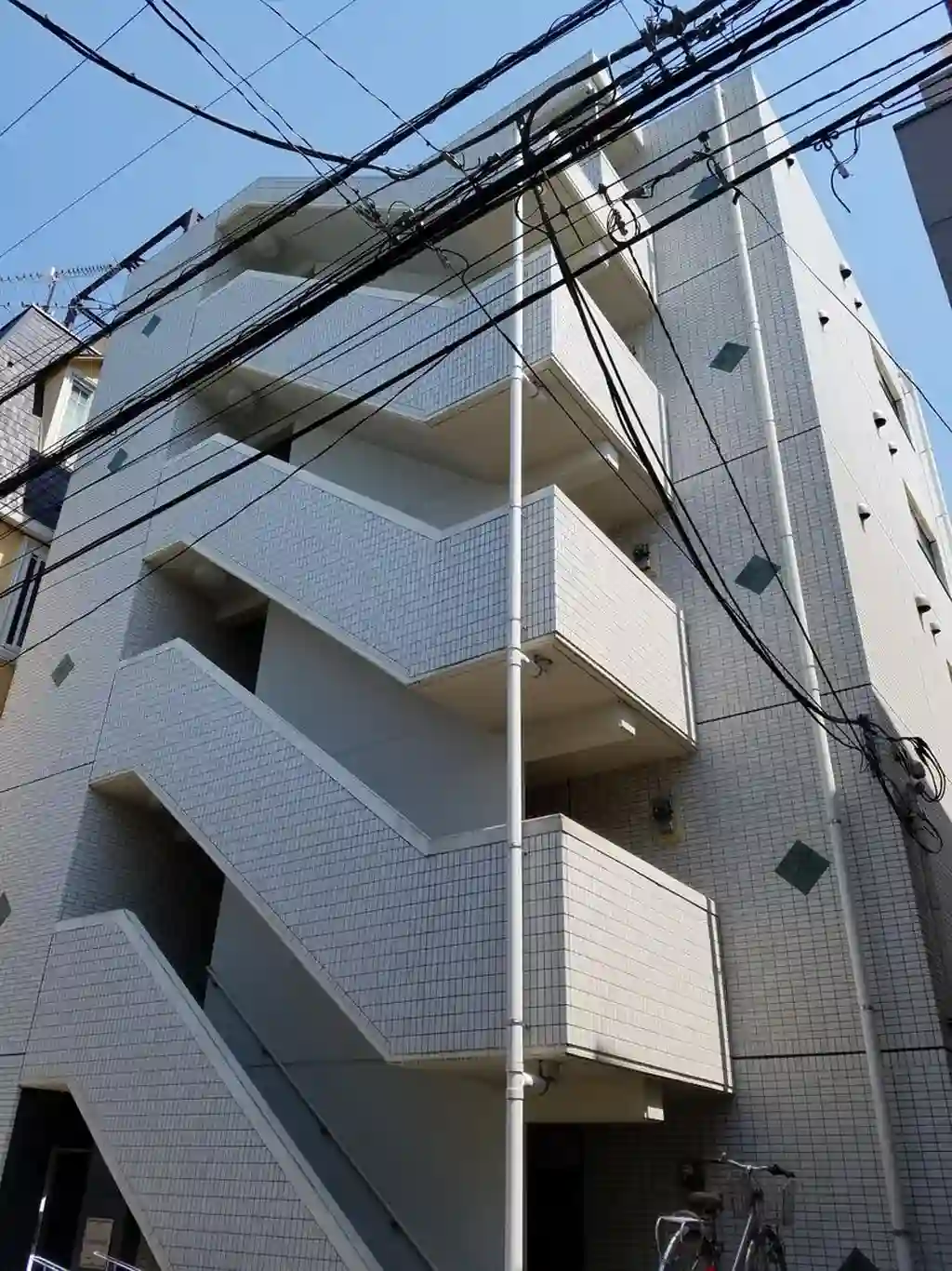 LUMIEREIII 外観