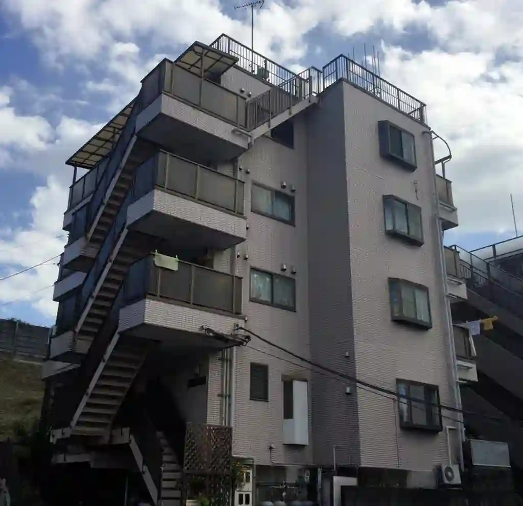 サンドリーヌみうら 外観
