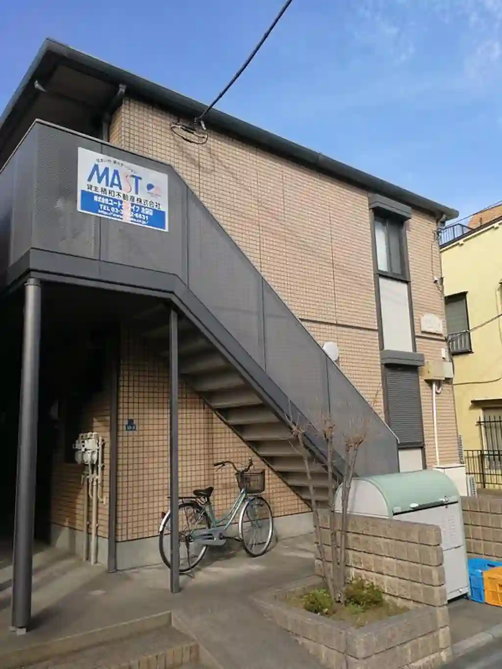 スプリング・コートA 外観