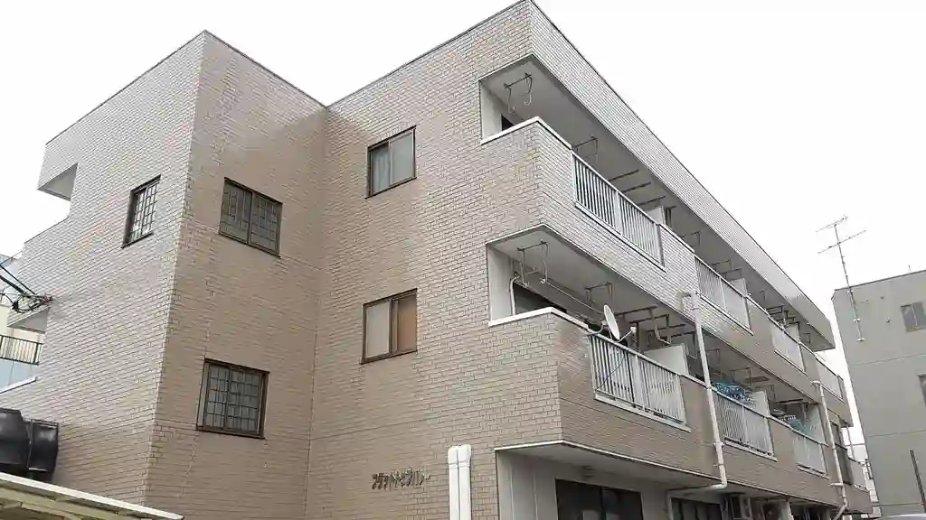 フラットトップバレー 外観