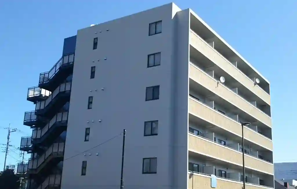 イリオス 外観