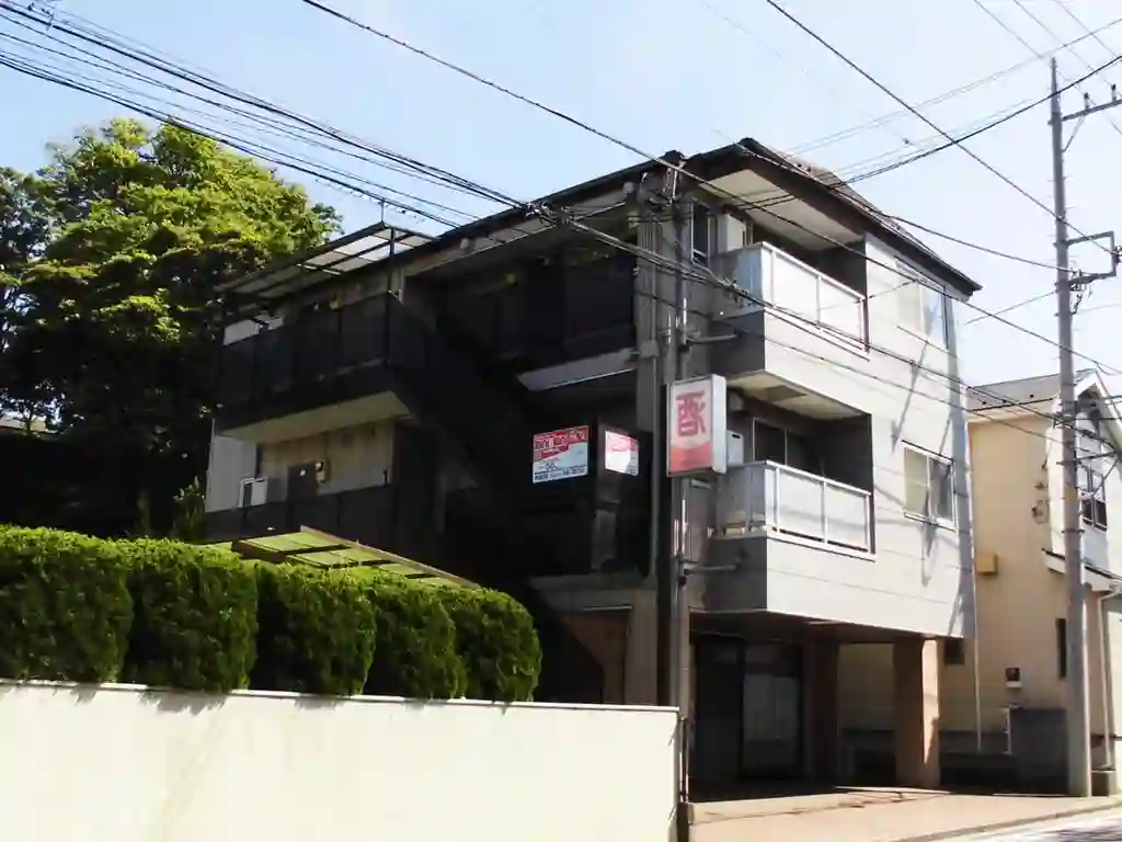 メゾンブルーメ 外観