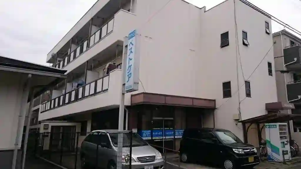 メゾンワラビ 外観