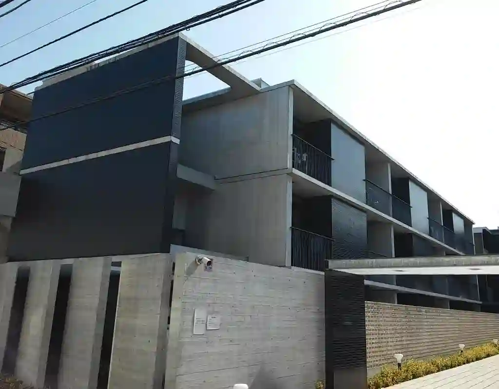 カーサベラ大倉山 外観