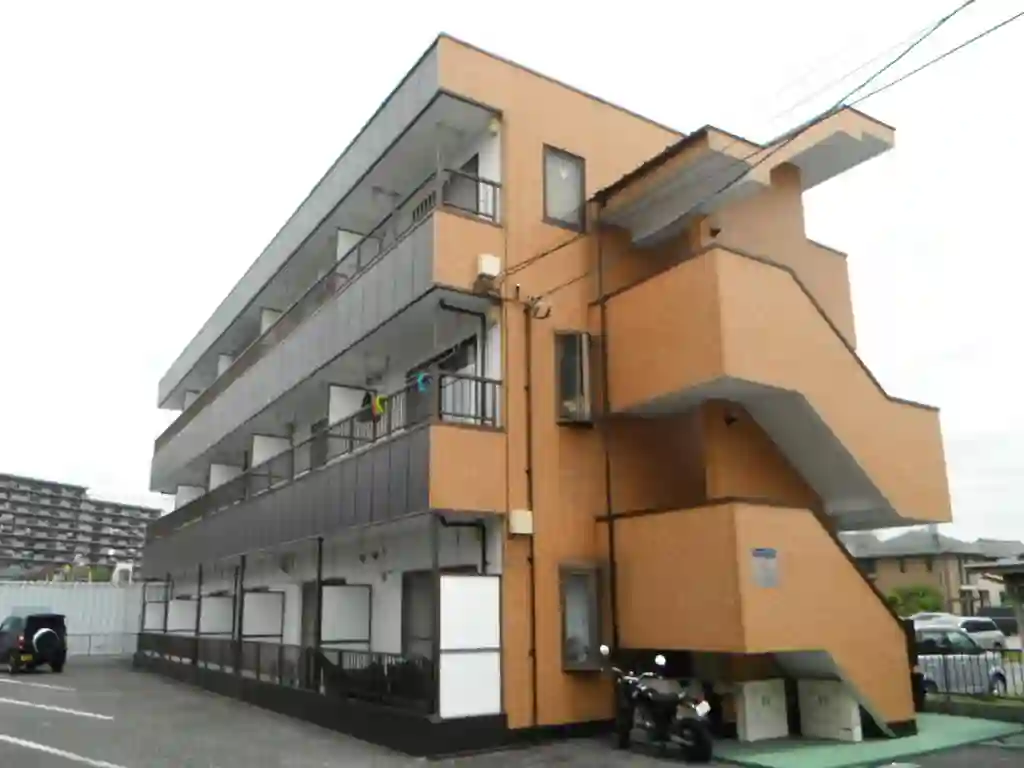 マンションさくらII 外観