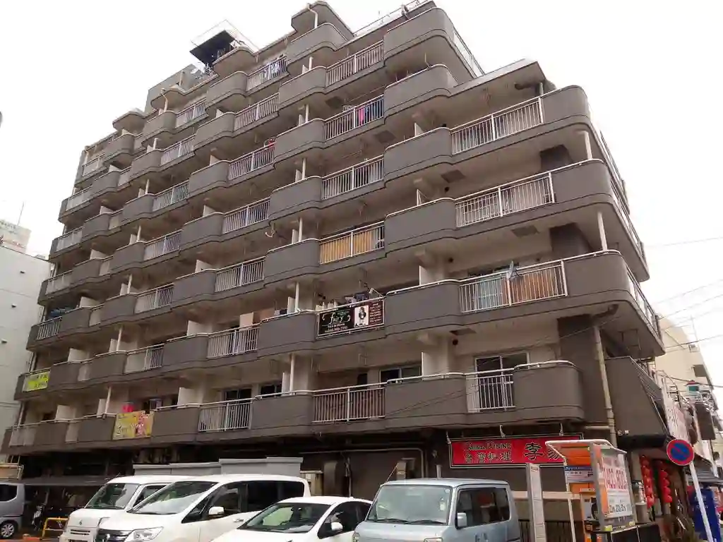 キャピタル新越谷 外観