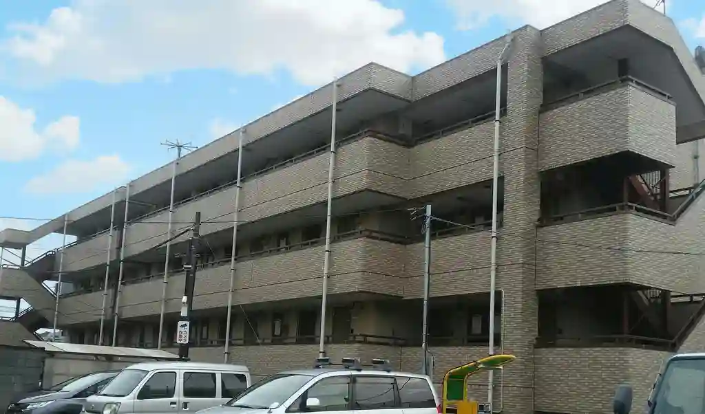 グローリーパレスA棟 外観