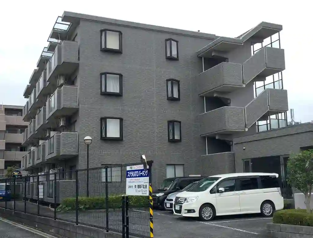 レジーナカトー 外観