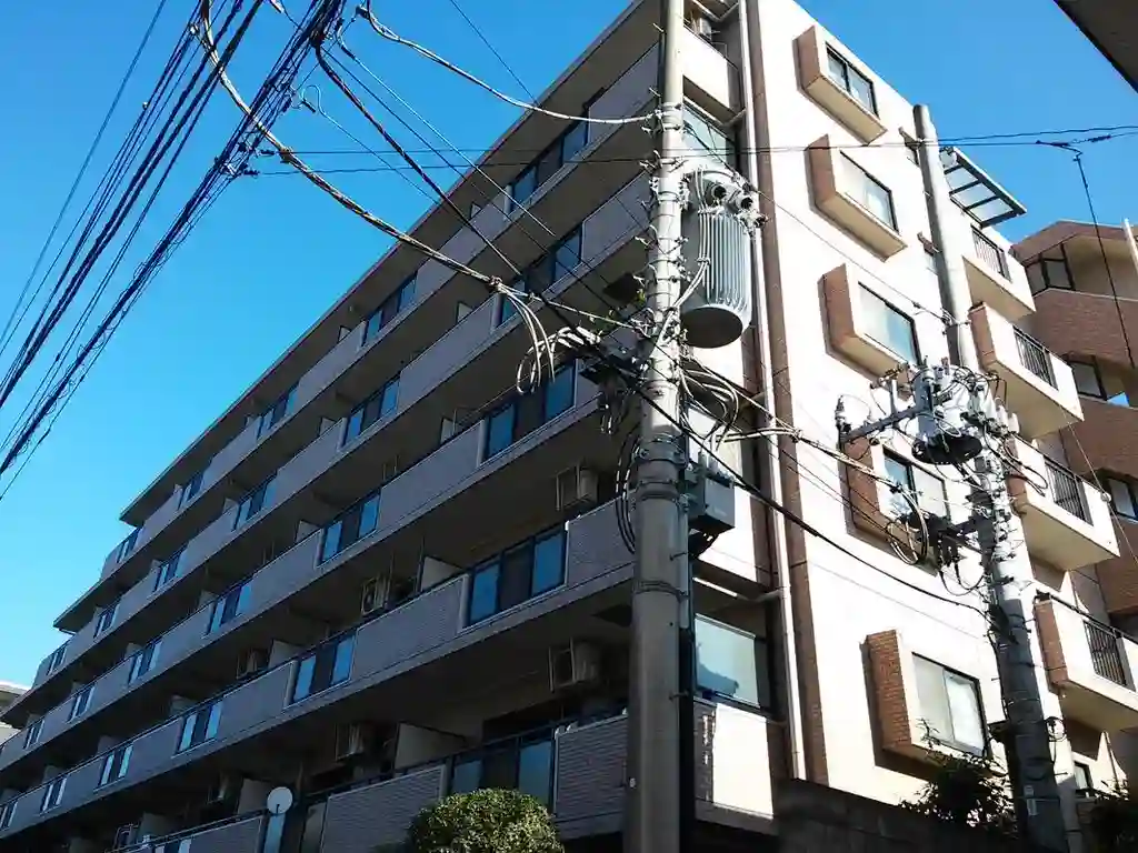 ライオンズガーデン新子安 外観