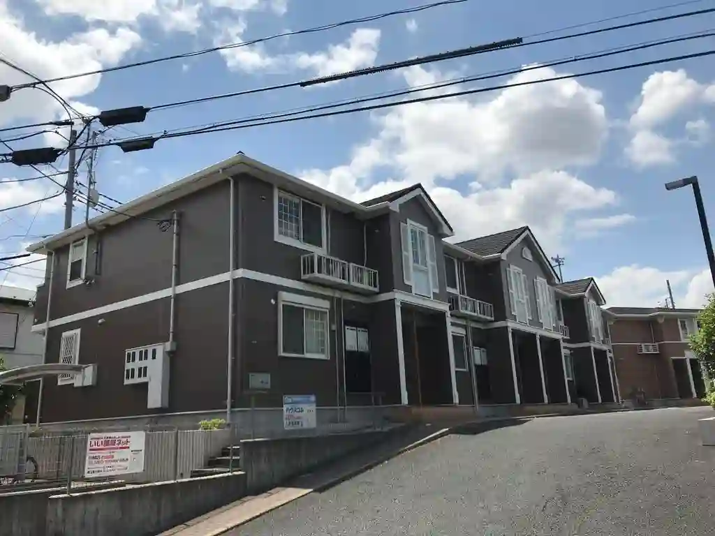 サンプレシャス 外観