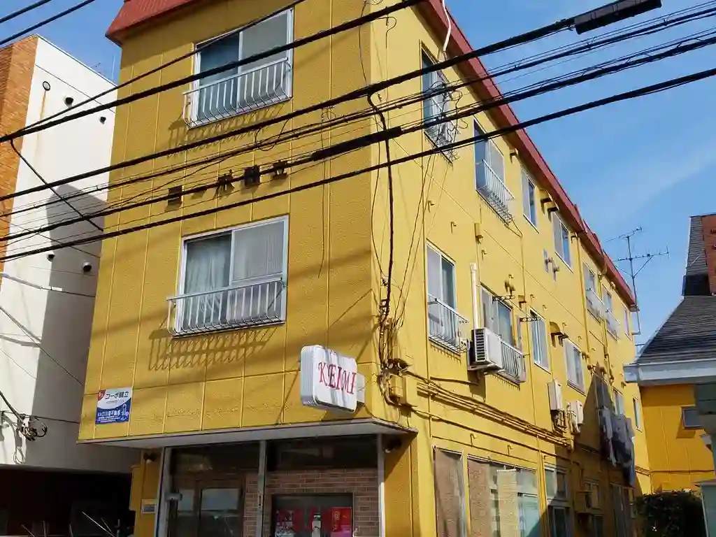 コーポ鶴立 外観