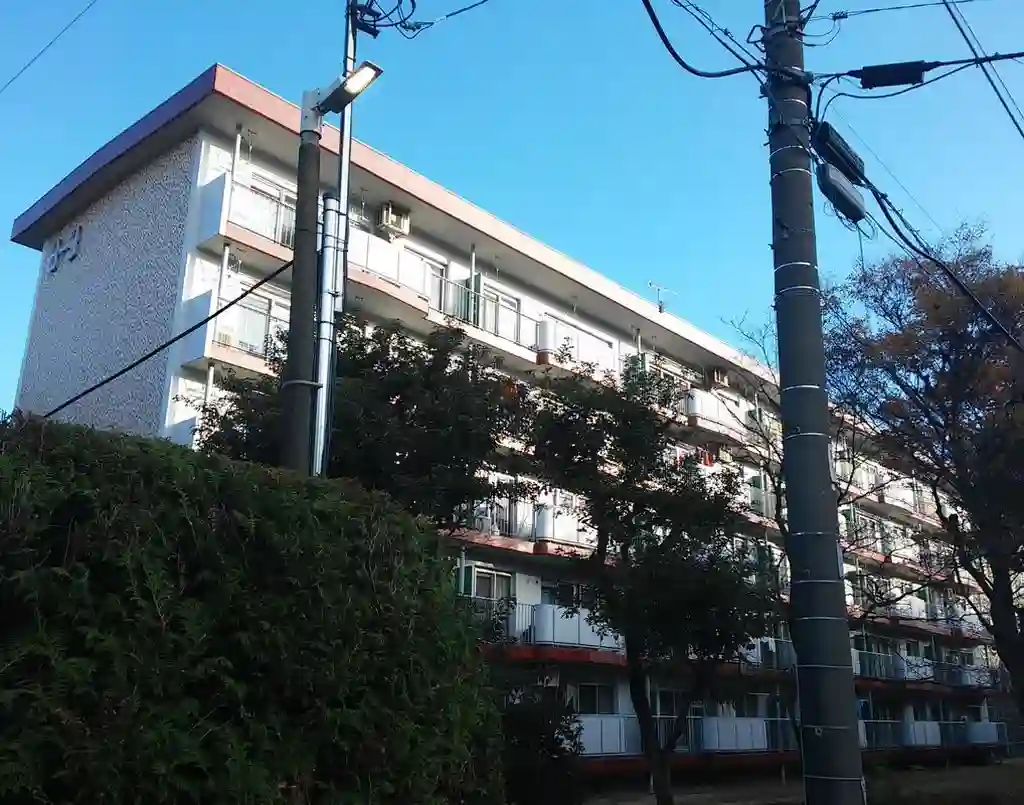 鹿島住宅8-3号棟 外観