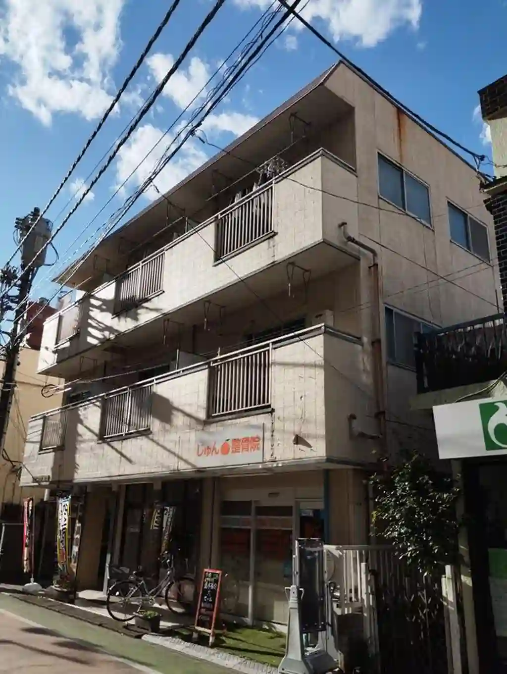 メゾンナカダ 外観