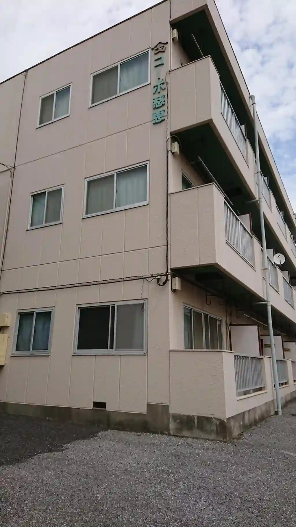 やまさいコーポ慈恵 外観