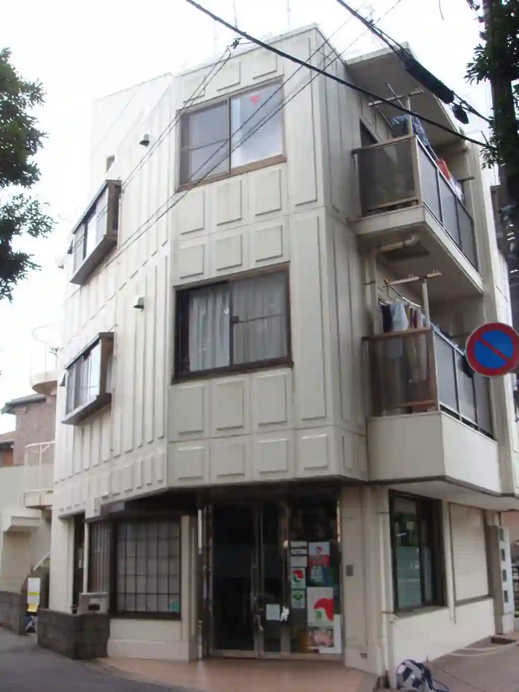 CFビル 外観
