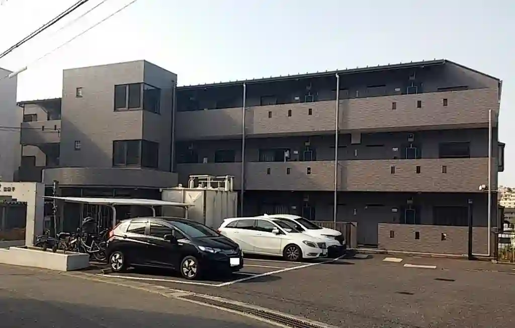 ベナテス宮前平 外観
