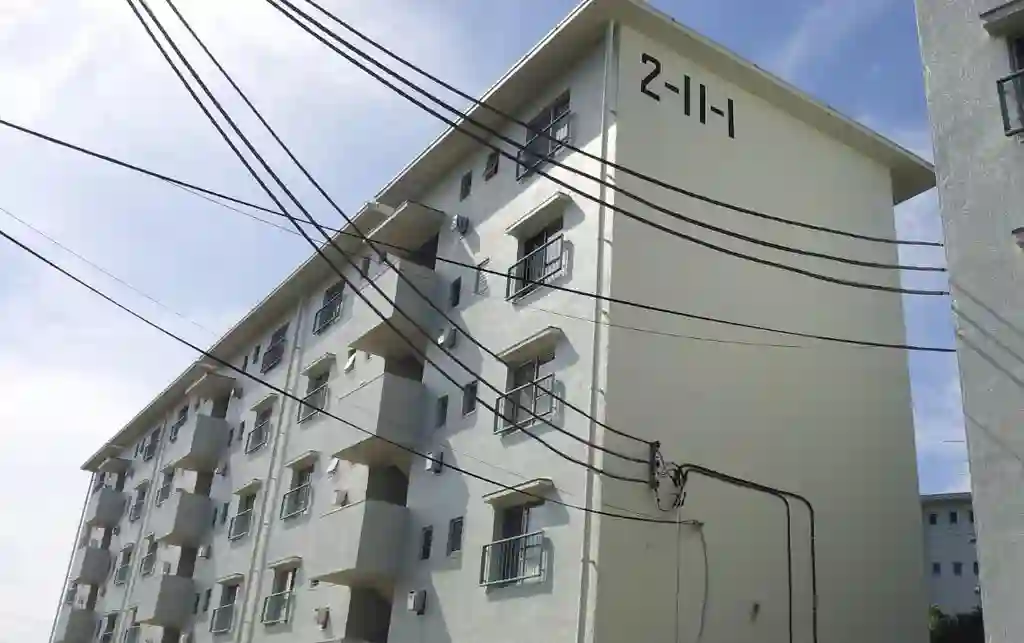 鶴川二丁目住宅2-11-1 外観