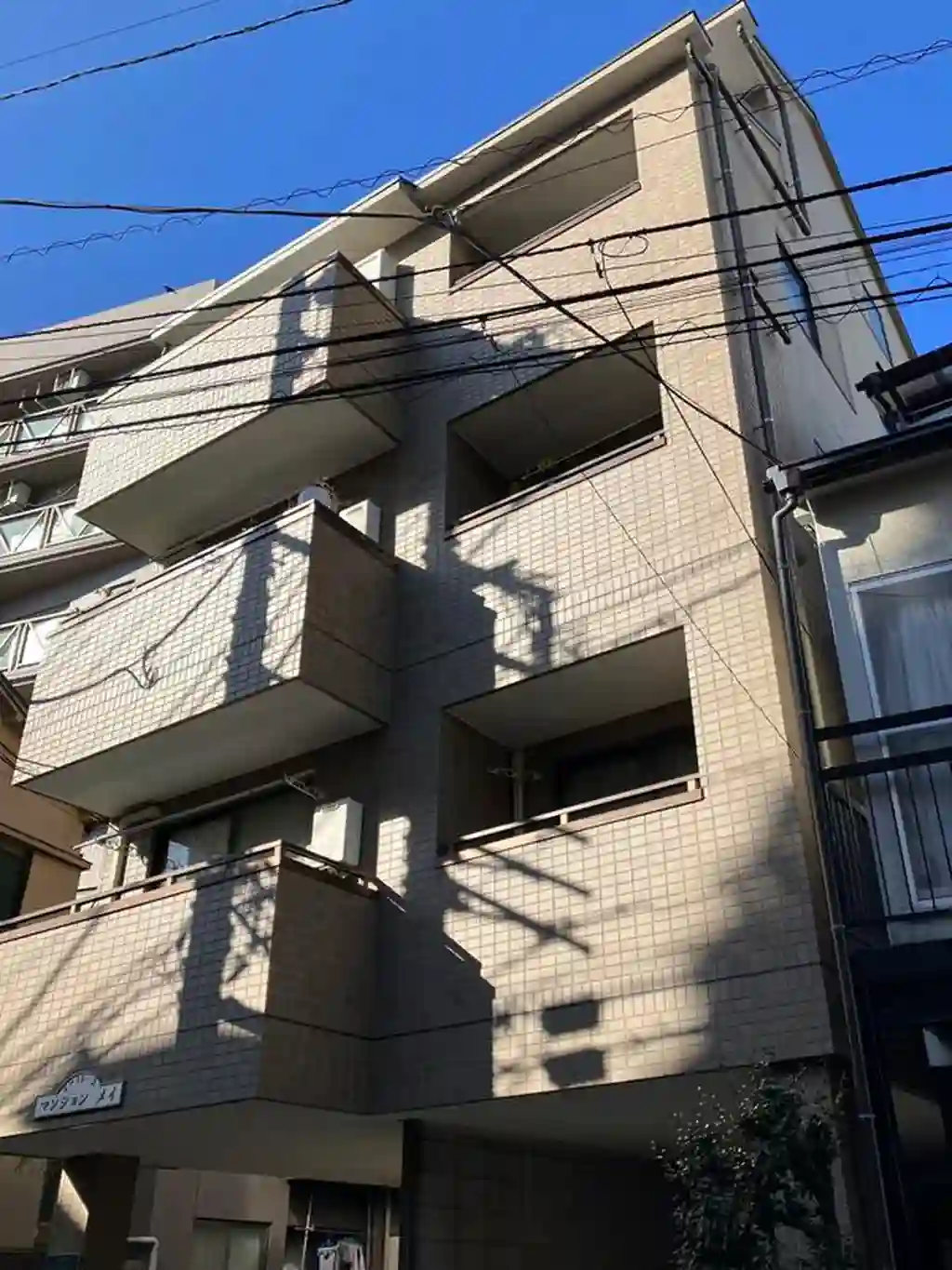 マンションメイ 外観