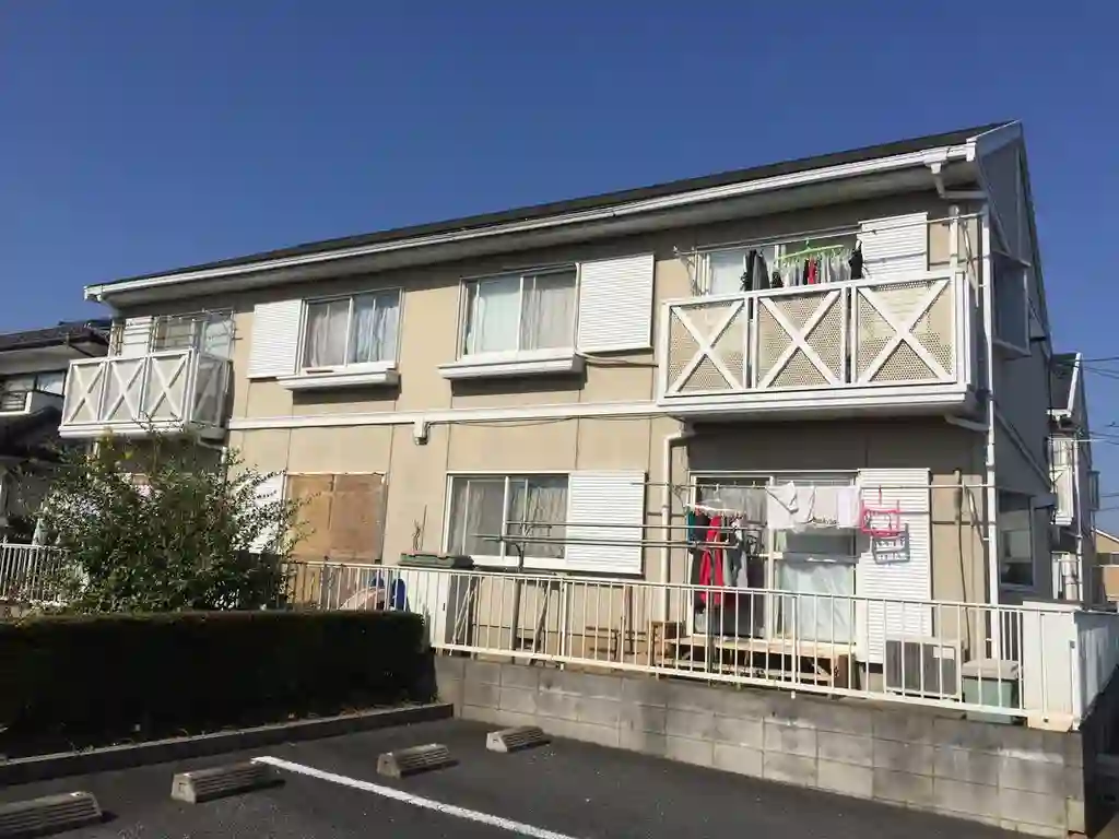 シャトルB 外観