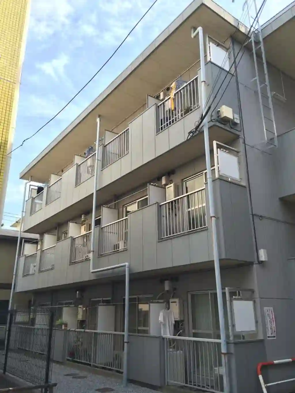 CRESENT TOWN 外観