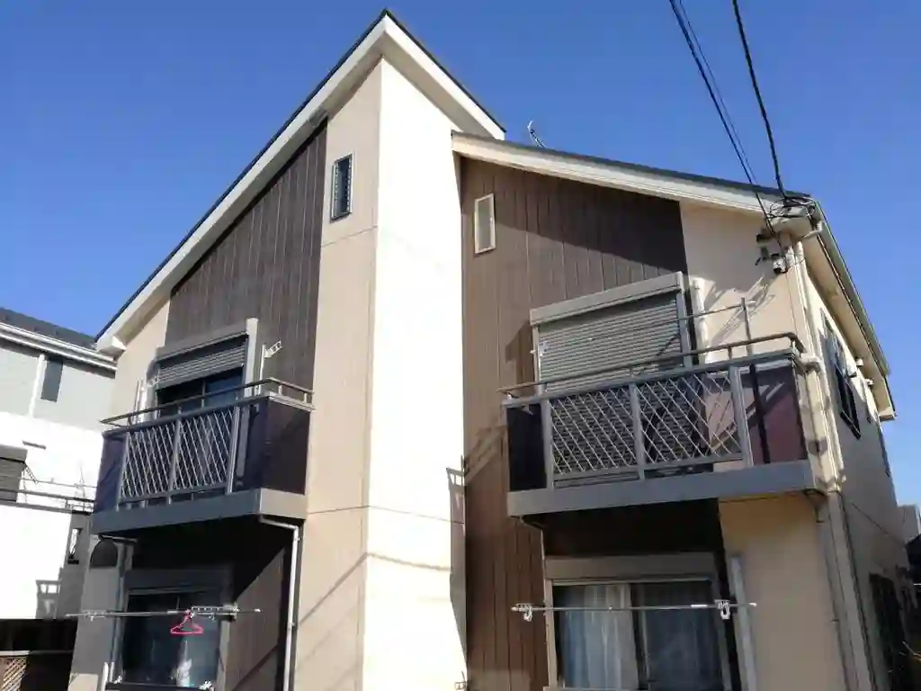 シャイニーハウス 外観