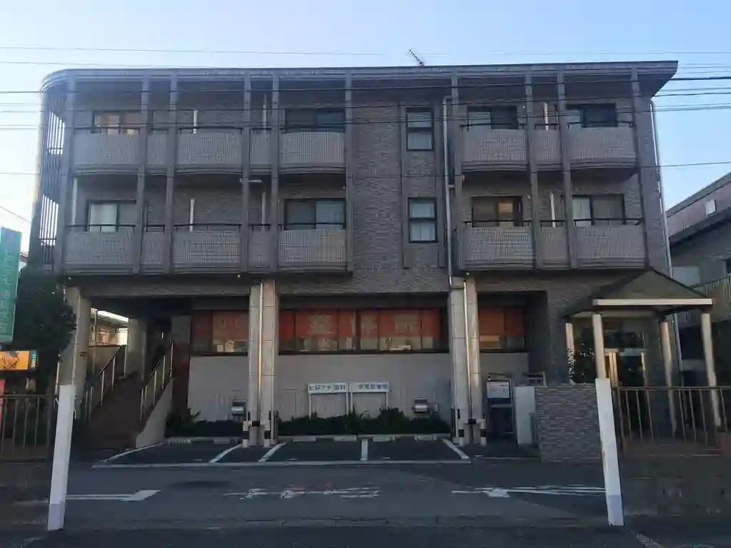 ゴールデンハウス 外観