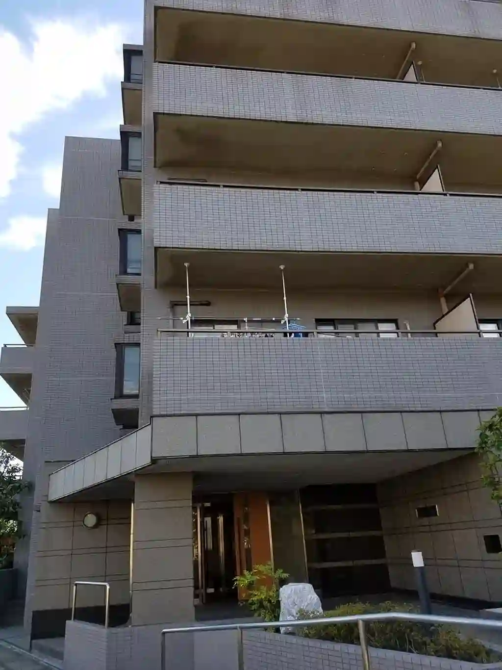 レジデンス雅鷺 外観