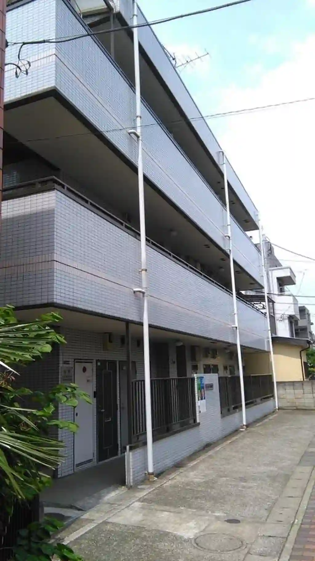 サンライズ・ビルド 外観