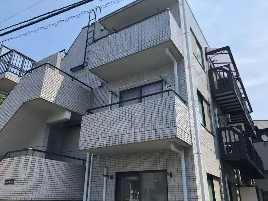 八ケ嶺マンション 外観