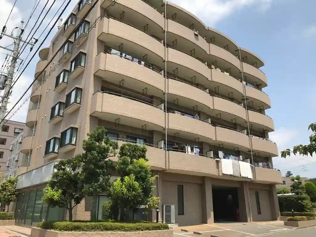 エーヴィゲス市川 外観
