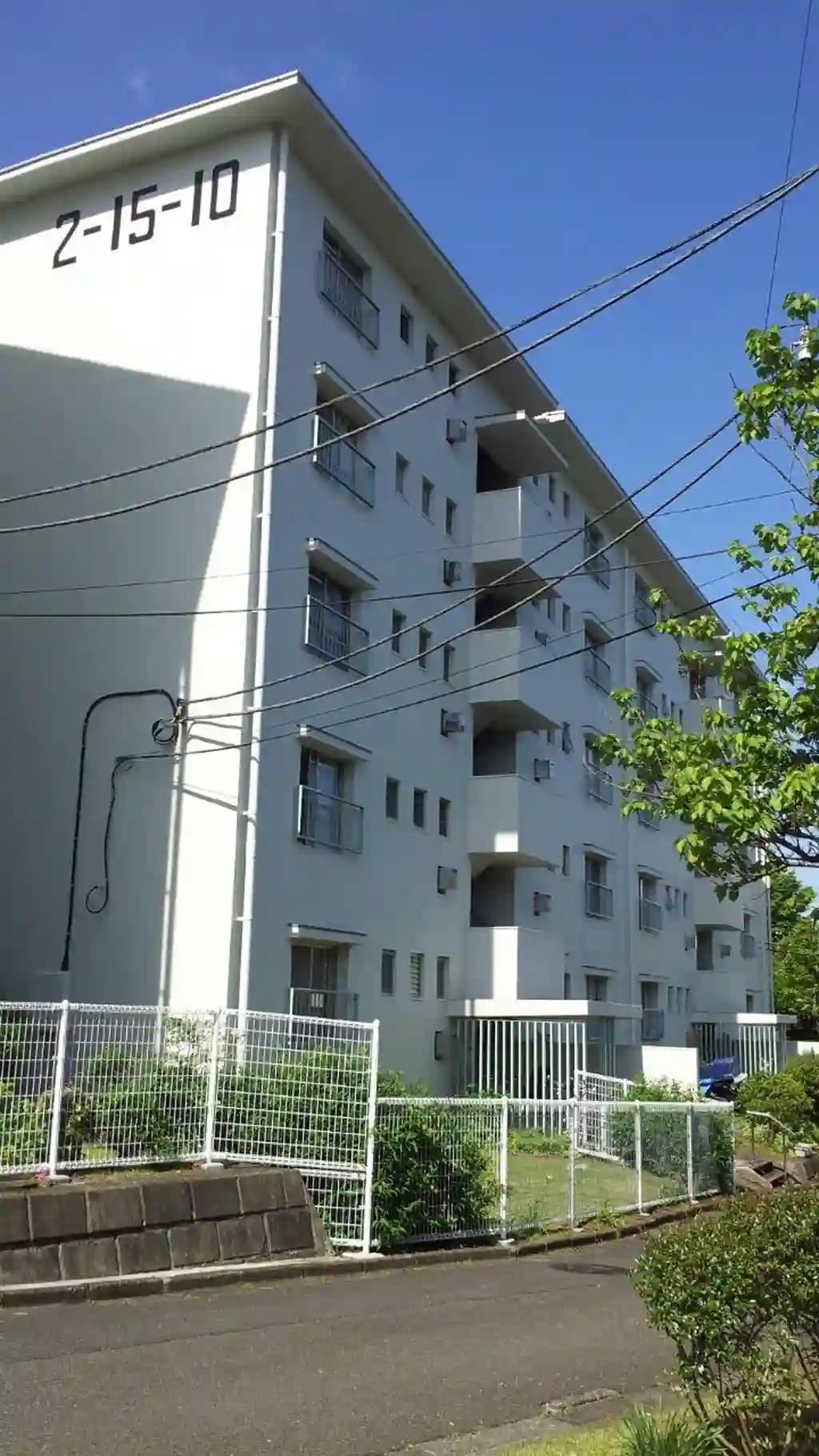 鶴川二丁目住宅2-15-10 外観