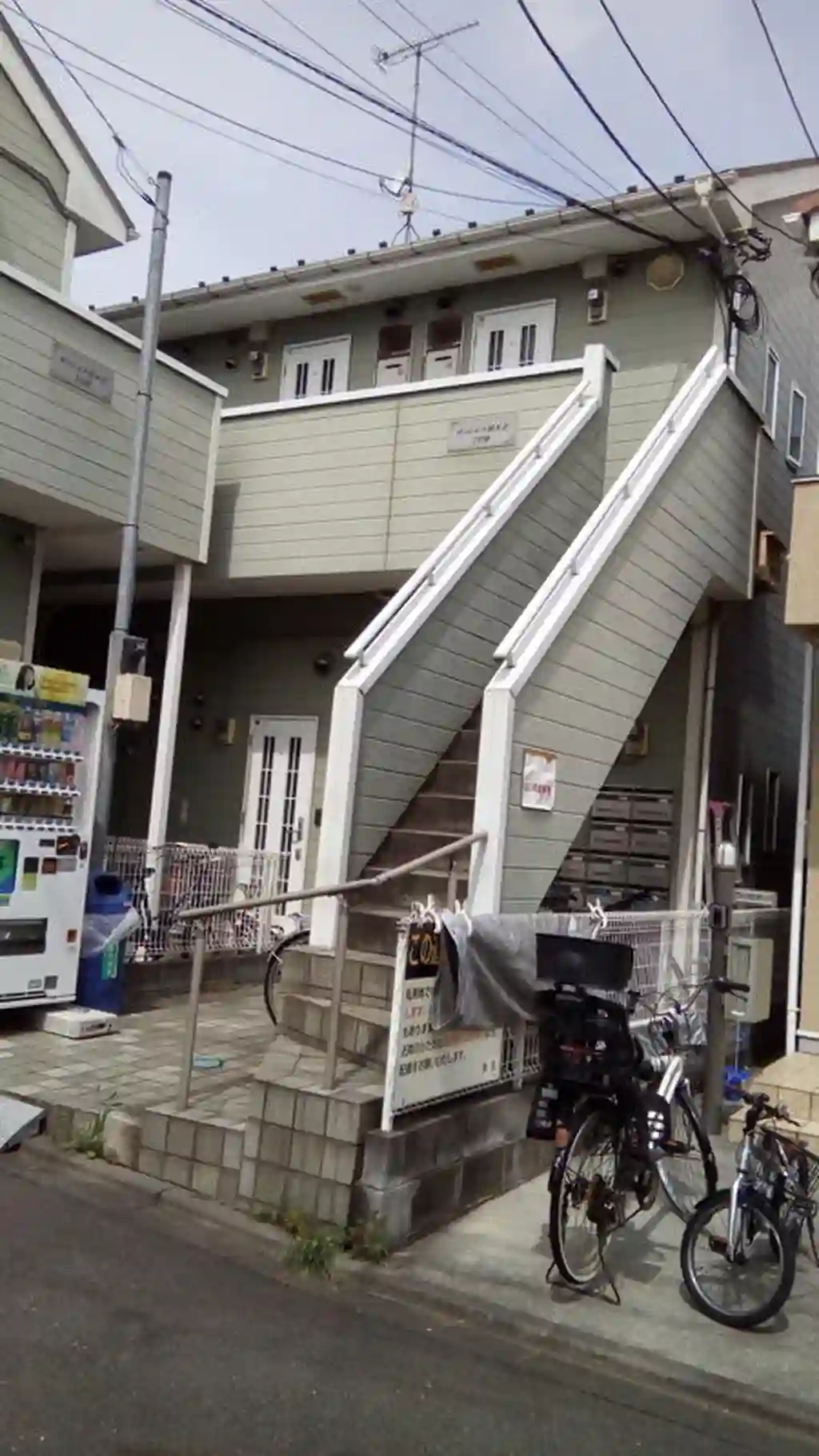 ロッシェル橋本III2号棟 外観