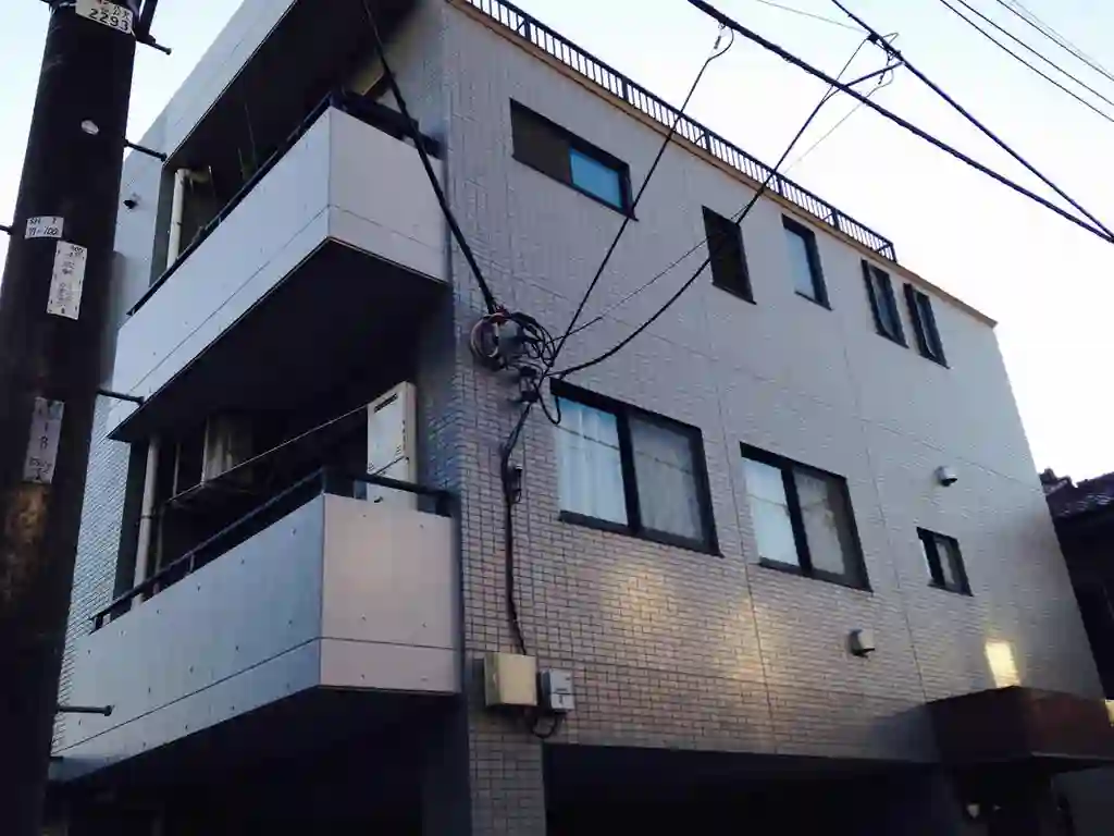 ファーイーストオオナリ 外観