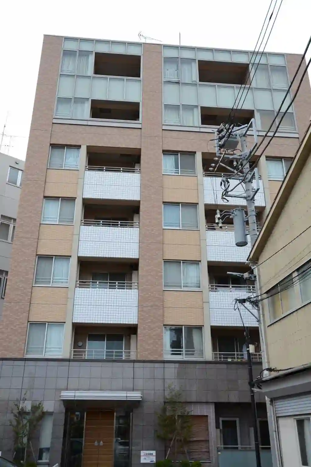 リュミエール仲六郷 外観