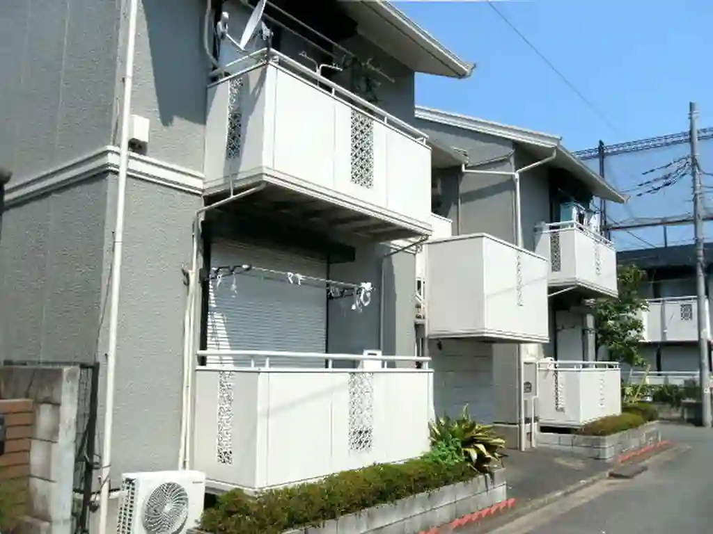 ルポミエール 外観