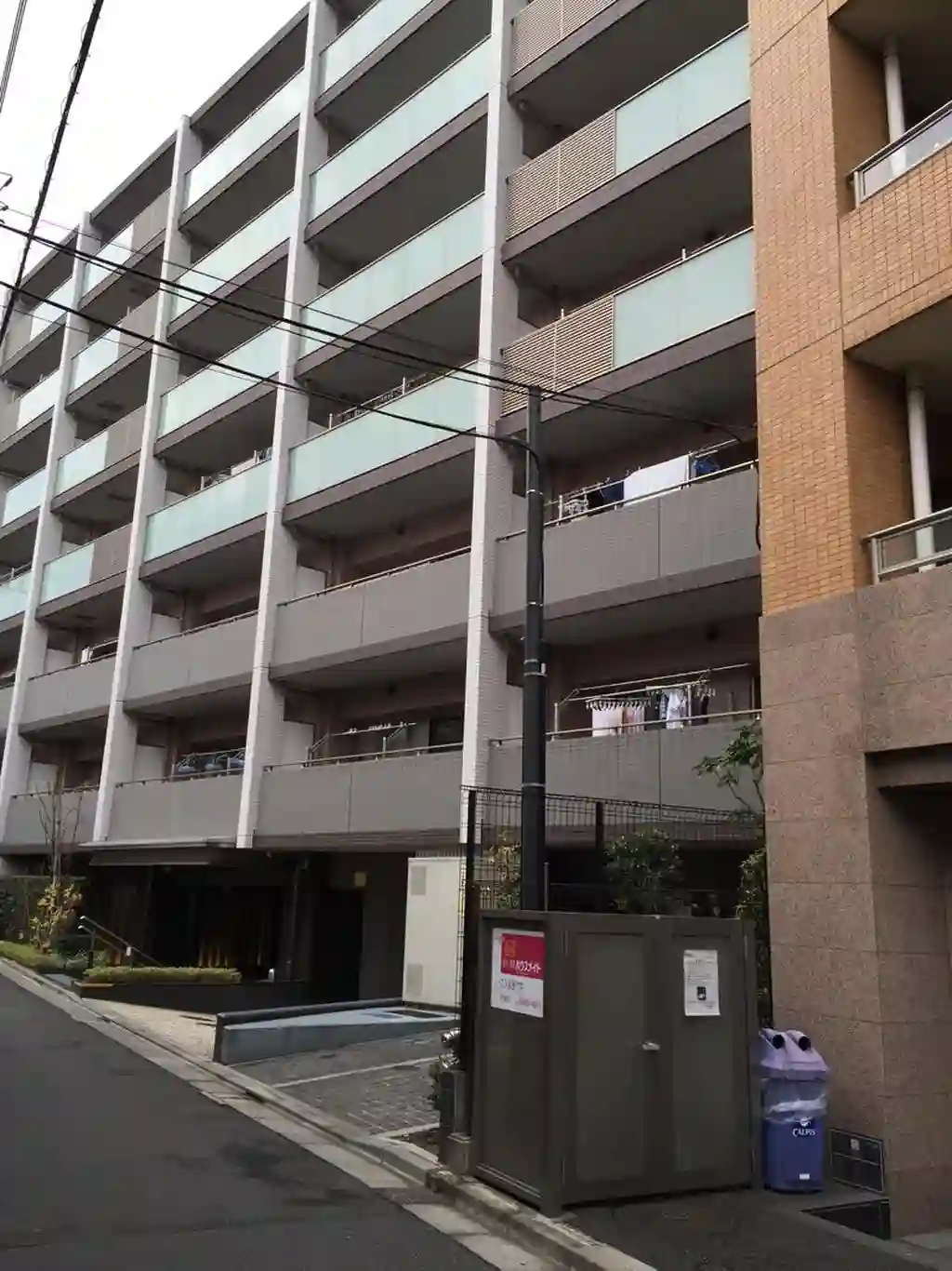 ロアール早稲田大学前 外観