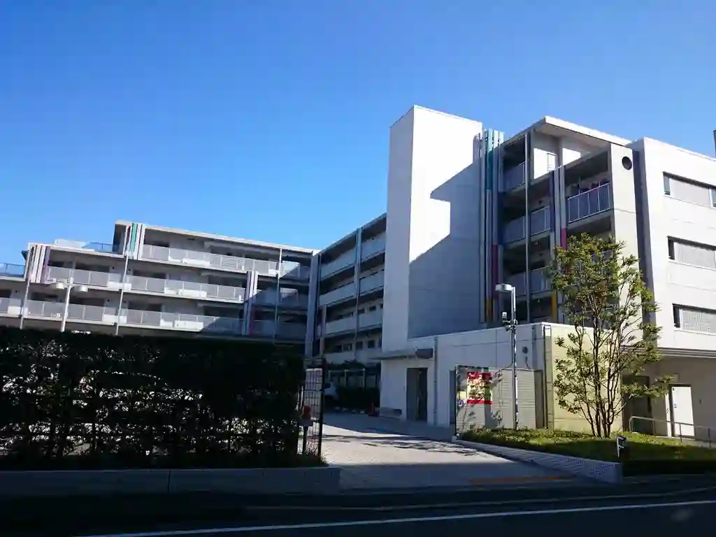 ブローテ大倉山 外観